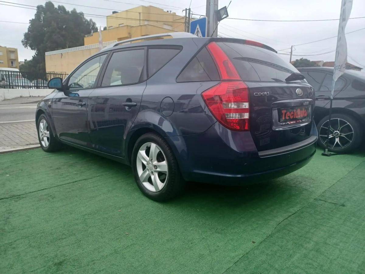 kia-ceed-sw-2009-gasolina-1396cc