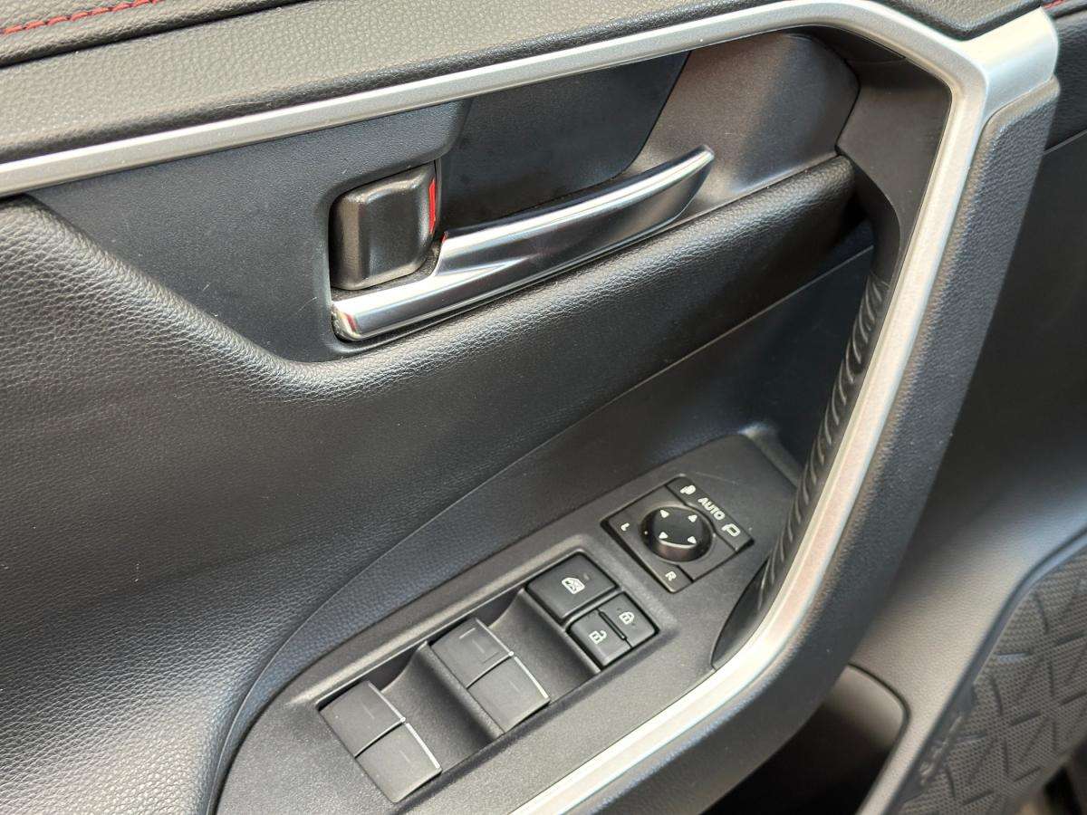 toyota-rav4-2023-hibrido-a-gasolina-2487cc