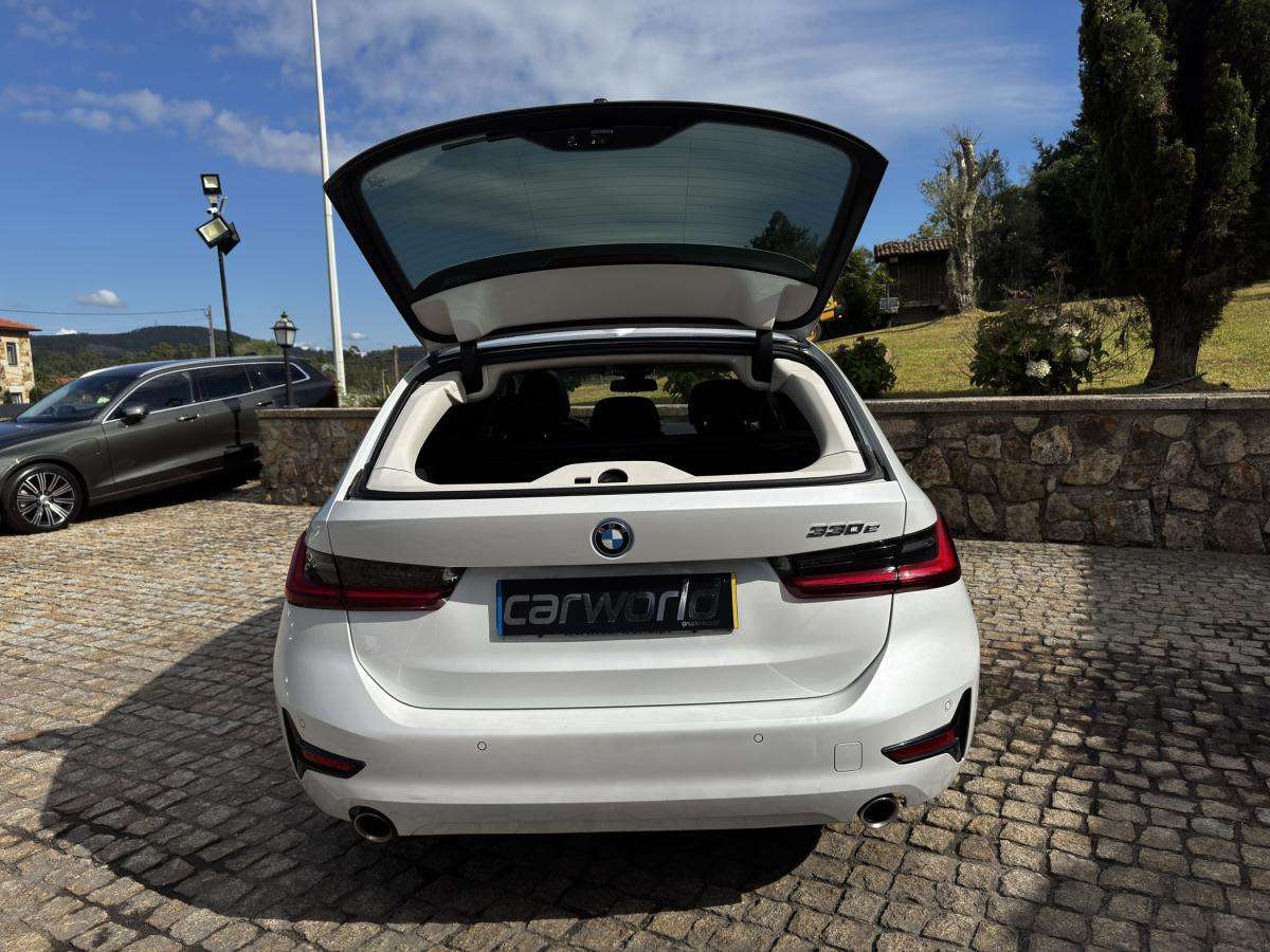 bmw-serie-3-2022-hibrido-a-gasolina-1998cc