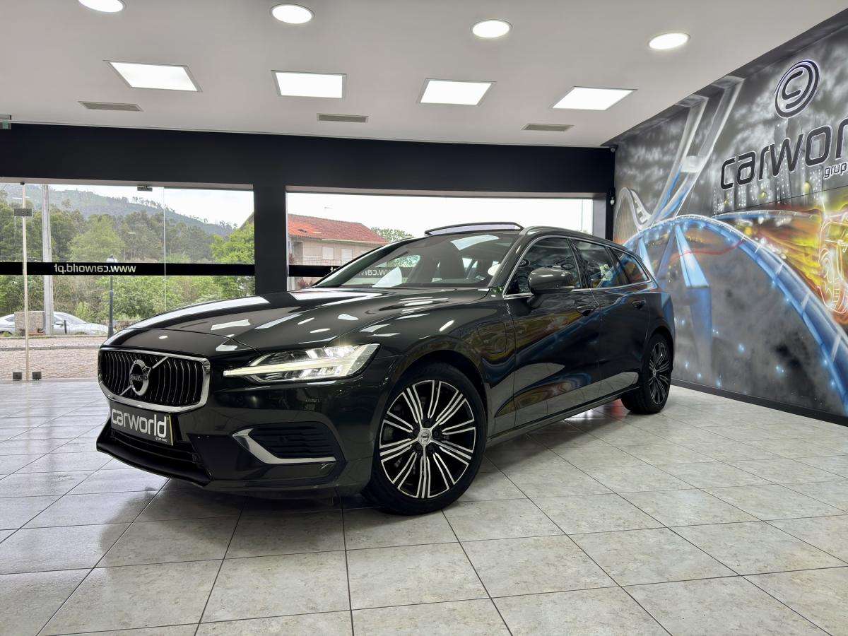 volvo-v60-2021-hibrido-a-gasolina-1969cc
