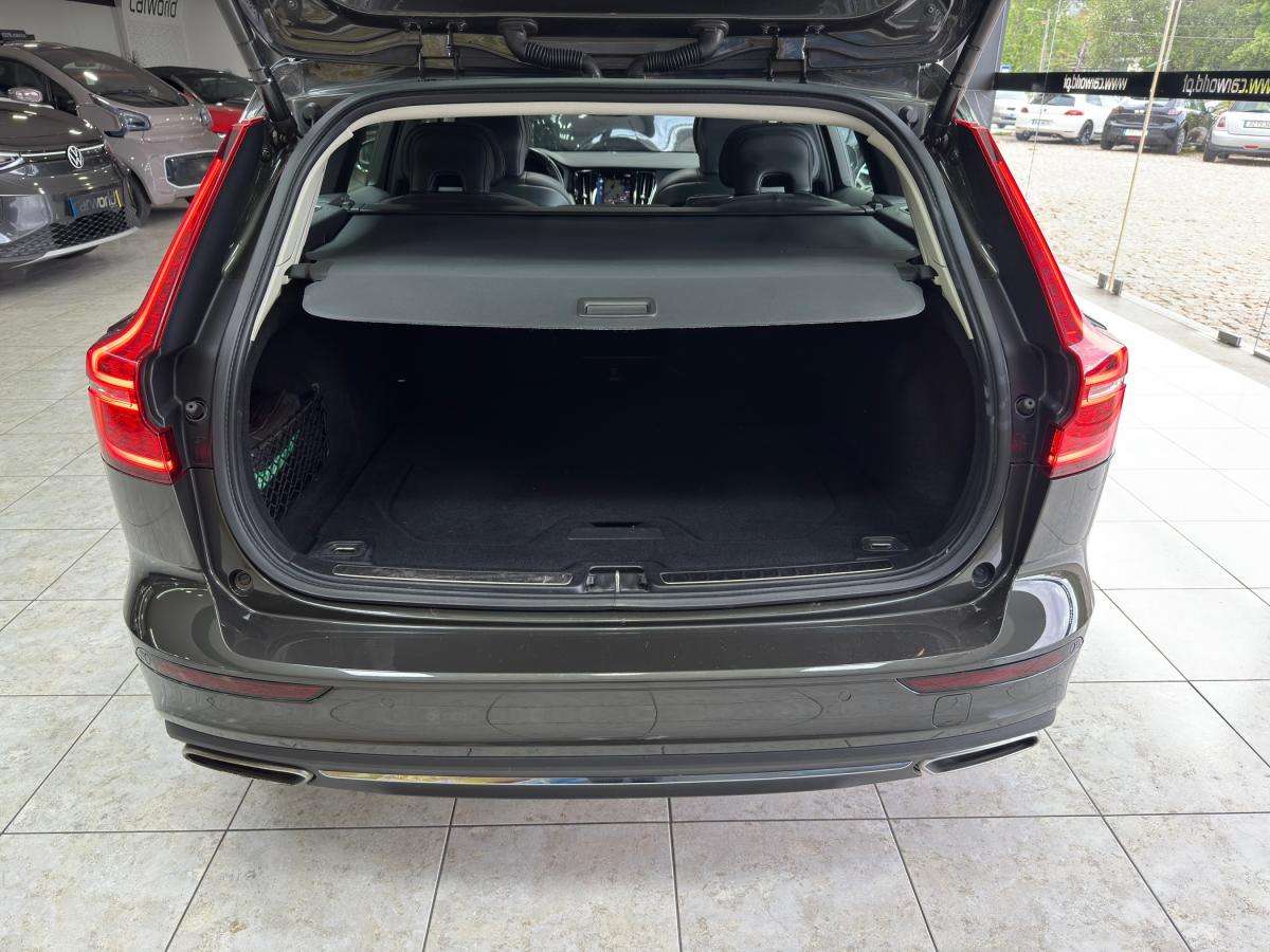 volvo-v60-2021-hibrido-a-gasolina-1969cc