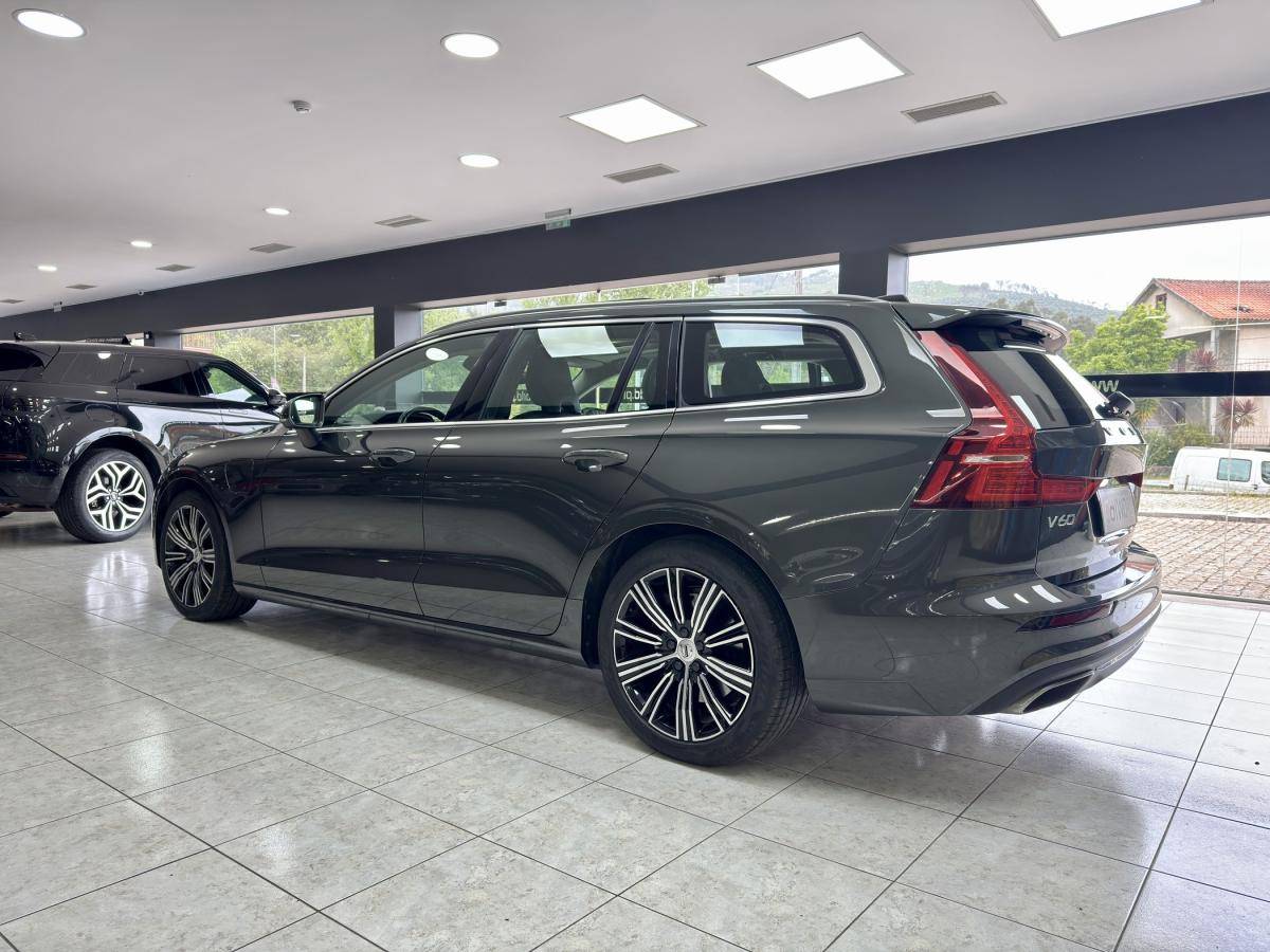 volvo-v60-2021-hibrido-a-gasolina-1969cc