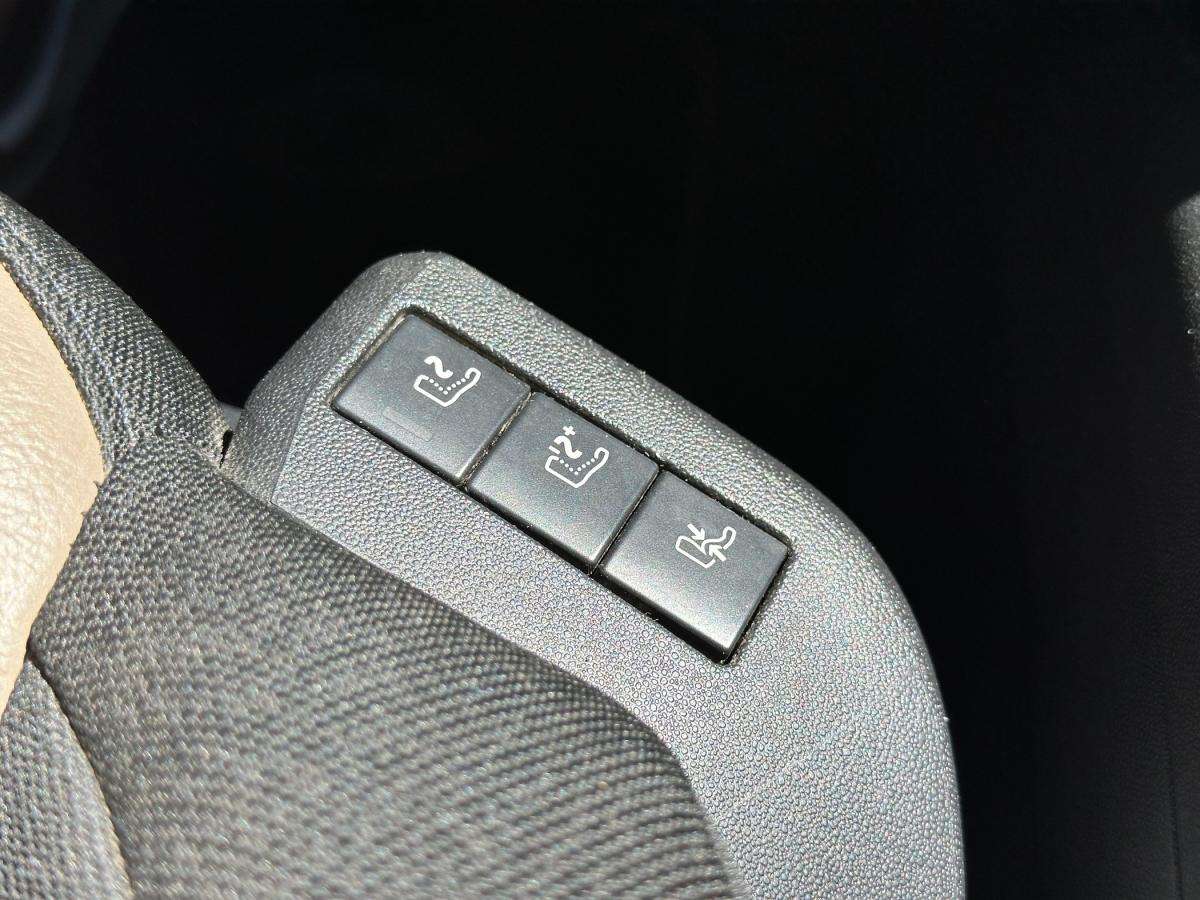 citroen-c4-grand-picasso-2015-diesel-1997cc