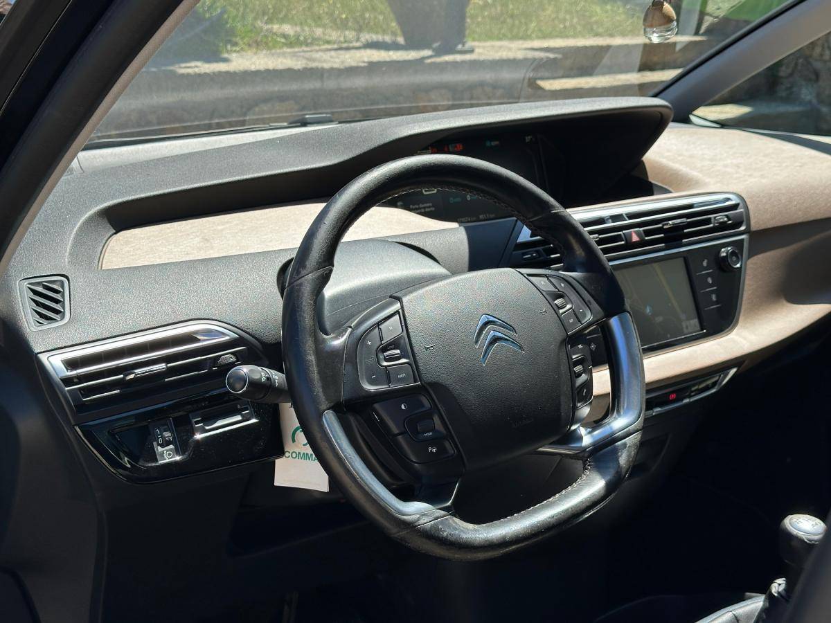 citroen-c4-grand-picasso-2015-diesel-1997cc