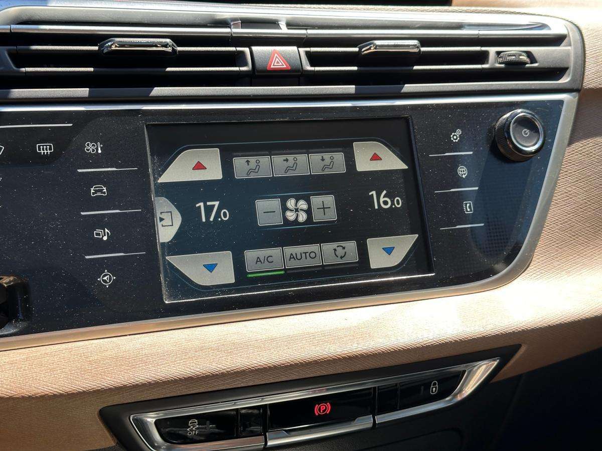 citroen-c4-grand-picasso-2015-diesel-1997cc