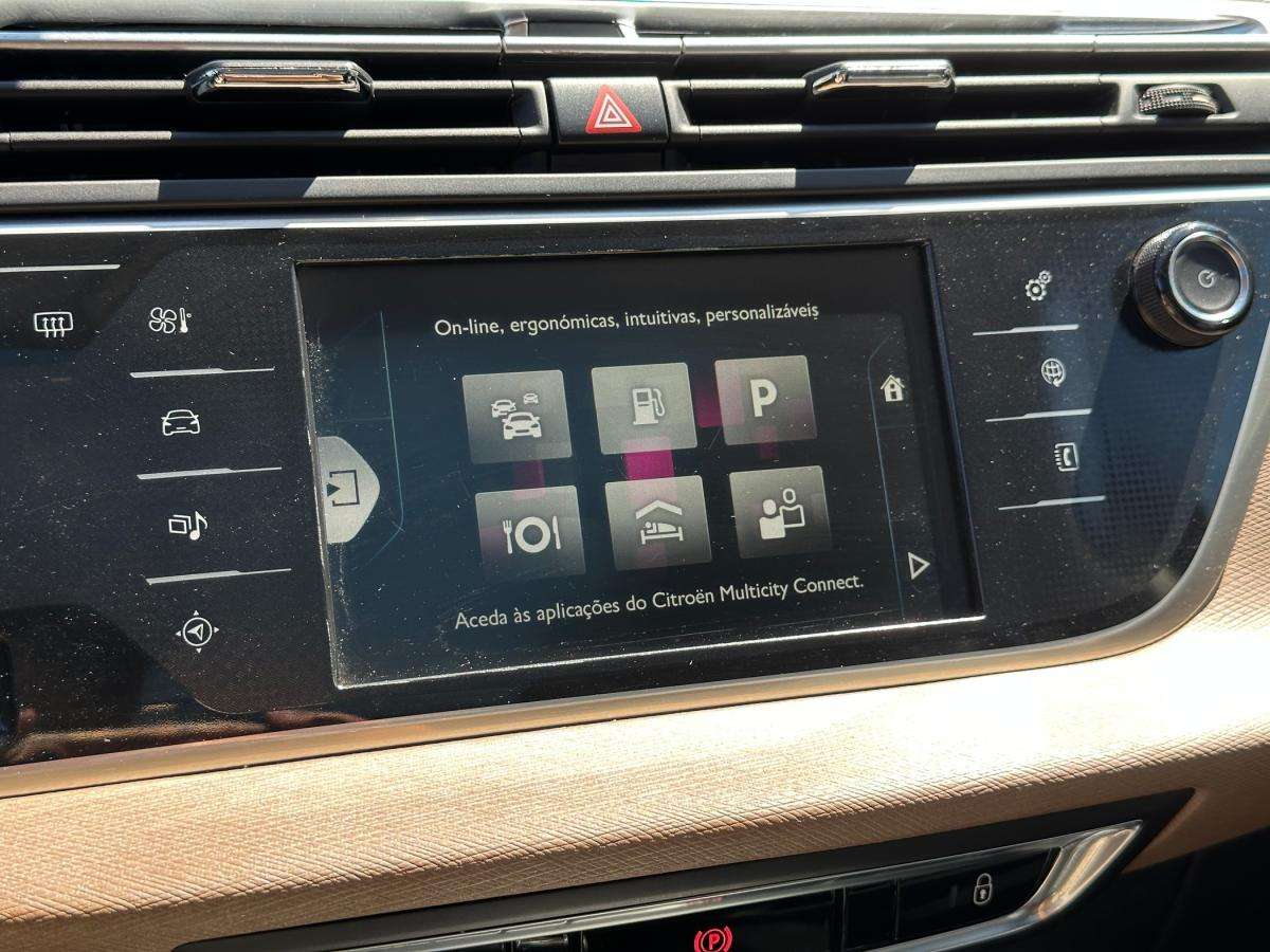 citroen-c4-grand-picasso-2015-diesel-1997cc