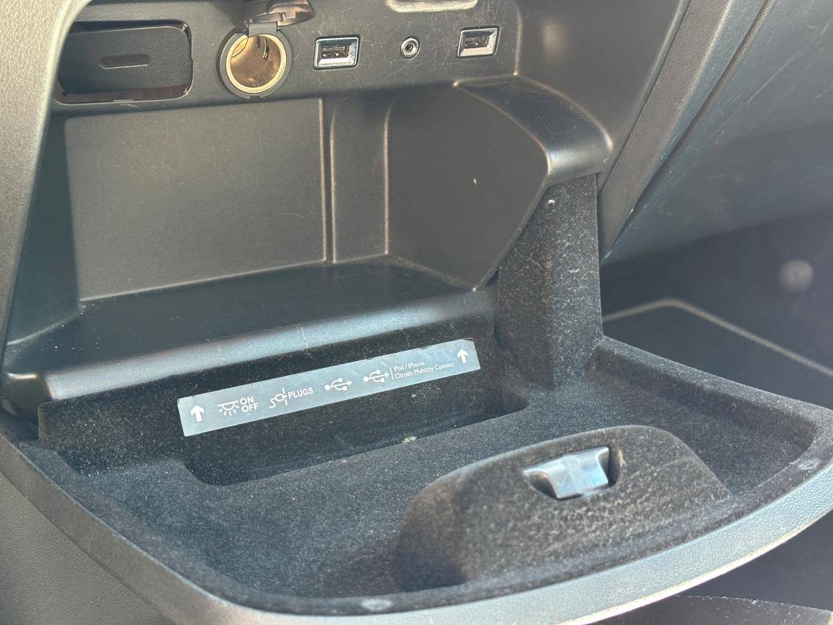 citroen-c4-grand-picasso-2015-diesel-1997cc