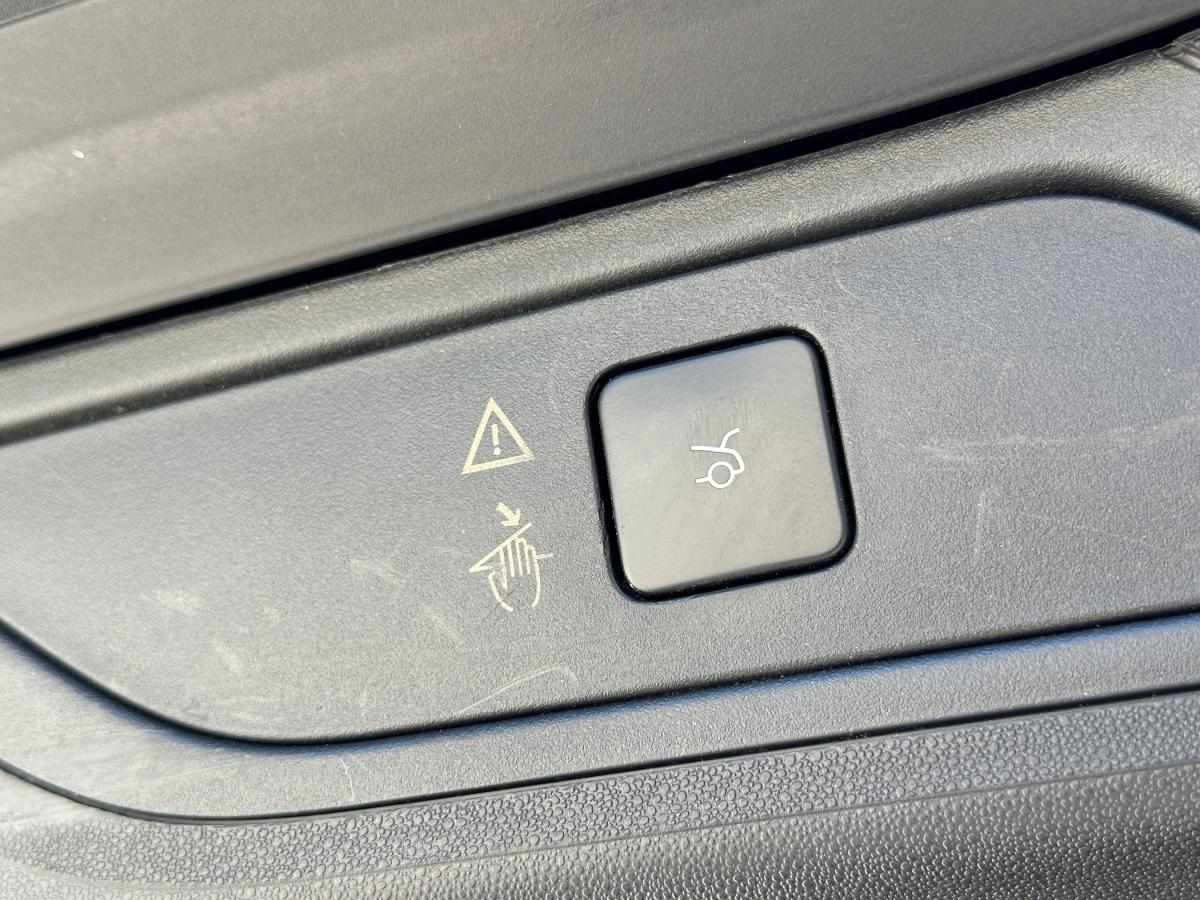 citroen-c4-grand-picasso-2015-diesel-1997cc