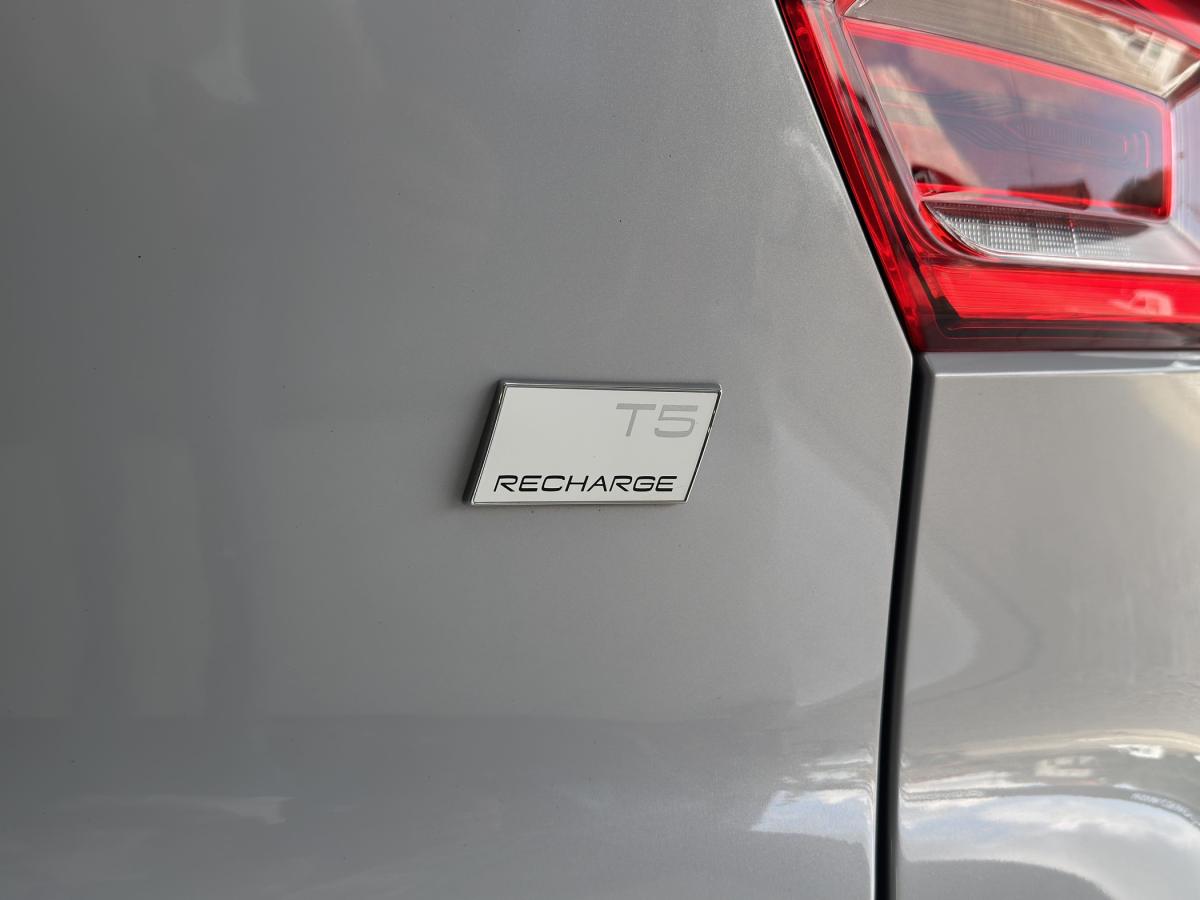 volvo-xc40-2021-hibrido-a-gasolina-1477cc