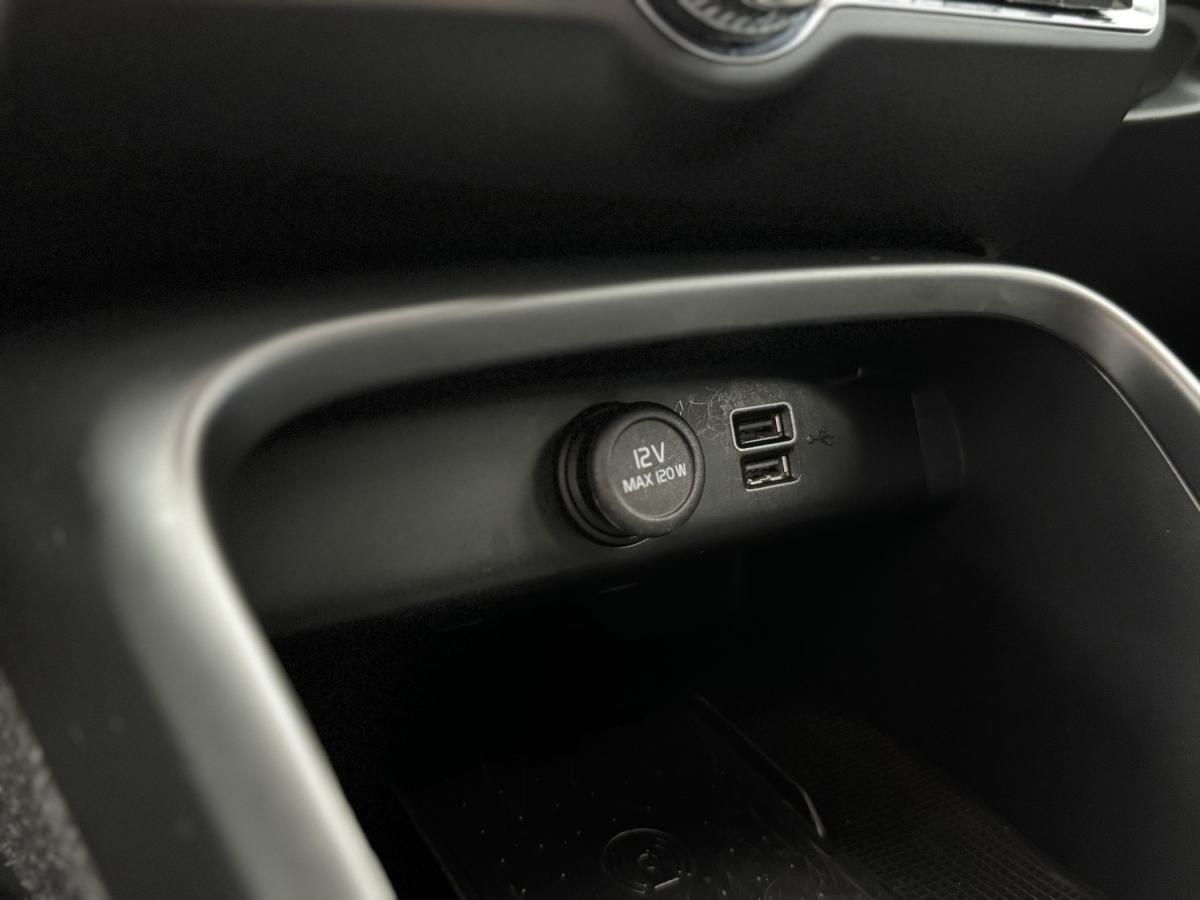 volvo-xc40-2021-hibrido-a-gasolina-1477cc