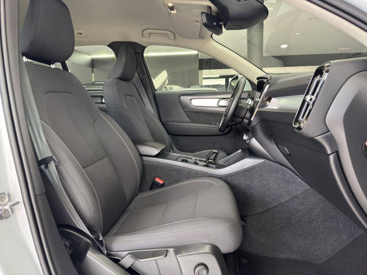 volvo-xc40-2021-hibrido-a-gasolina-1477cc