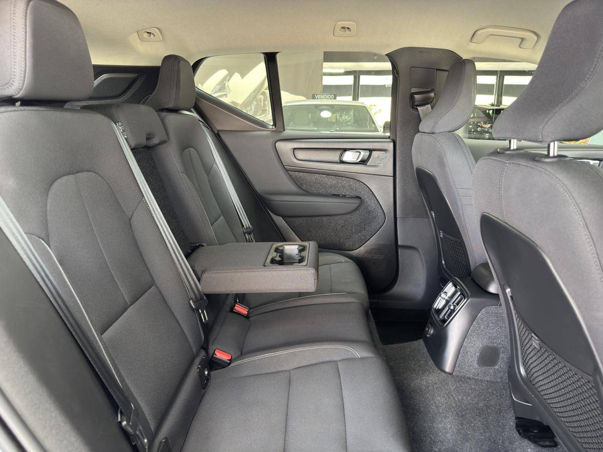 volvo-xc40-2021-hibrido-a-gasolina-1477cc