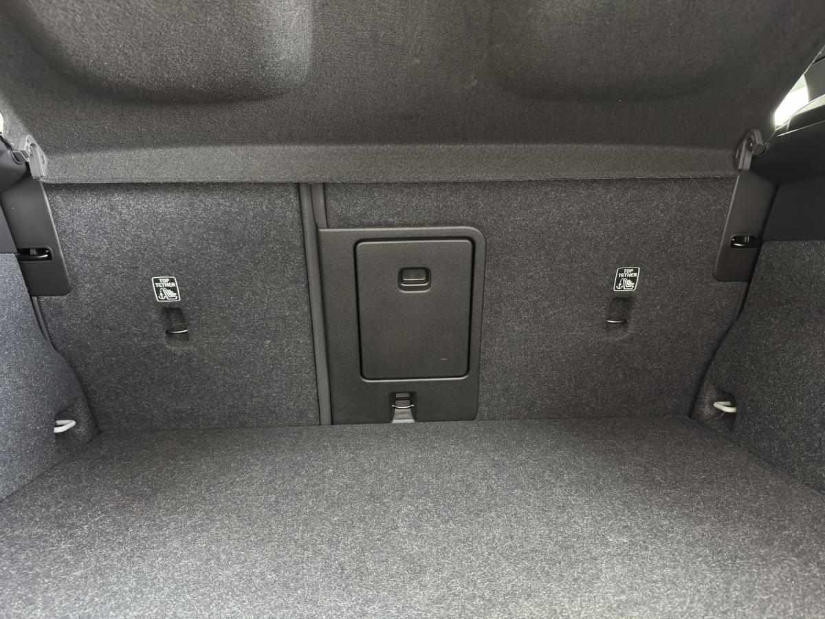 volvo-xc40-2021-hibrido-a-gasolina-1477cc