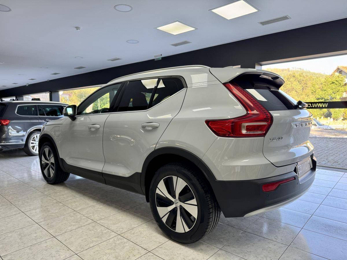 volvo-xc40-2021-hibrido-a-gasolina-1477cc