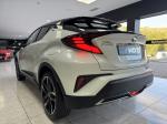 toyota-c-hr-2022-hibrido-a-gasolina-1987cc