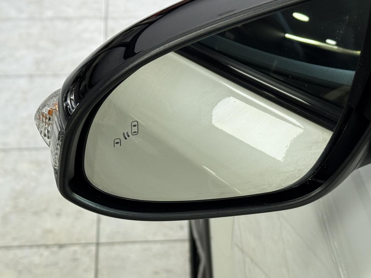 toyota-c-hr-2022-hibrido-a-gasolina-1987cc