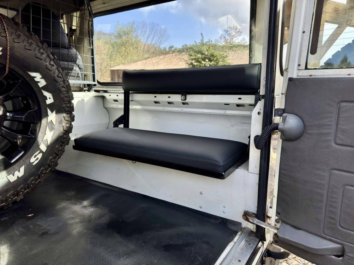 land-rover-defender-2001-diesel-2495cc