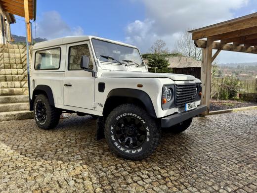 land-rover-defender-2001-diesel-2495cc