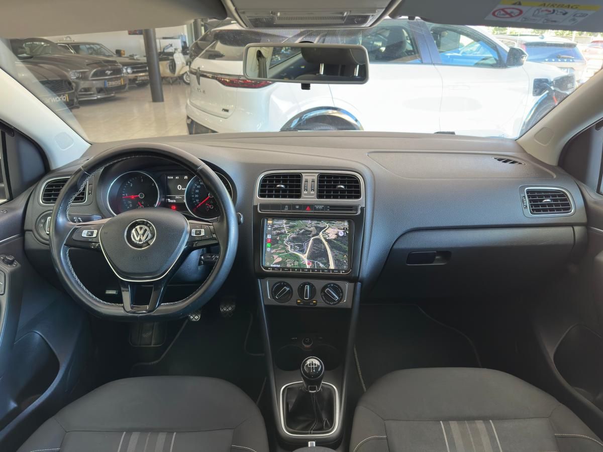 volkswagen-polo-2015-diesel-1422cc