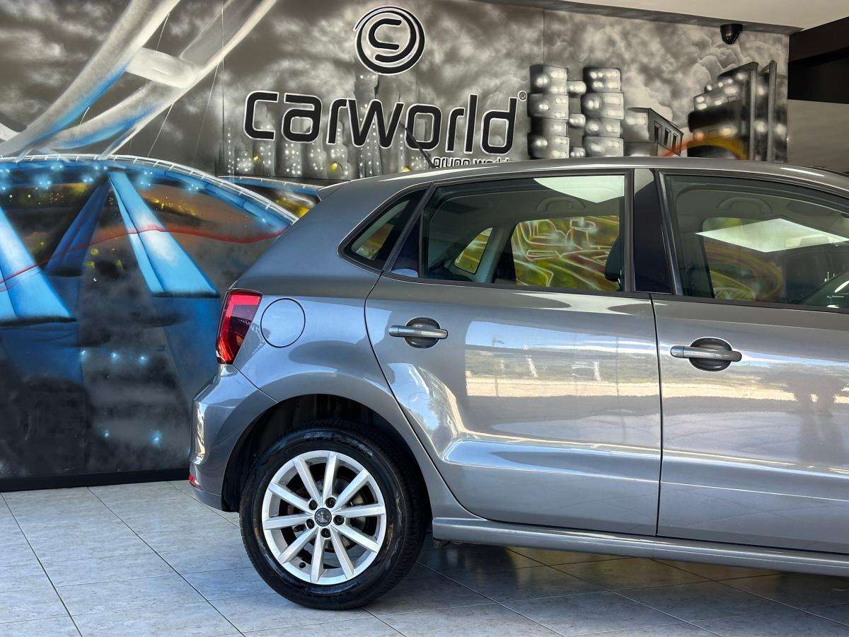 volkswagen-polo-2015-diesel-1422cc