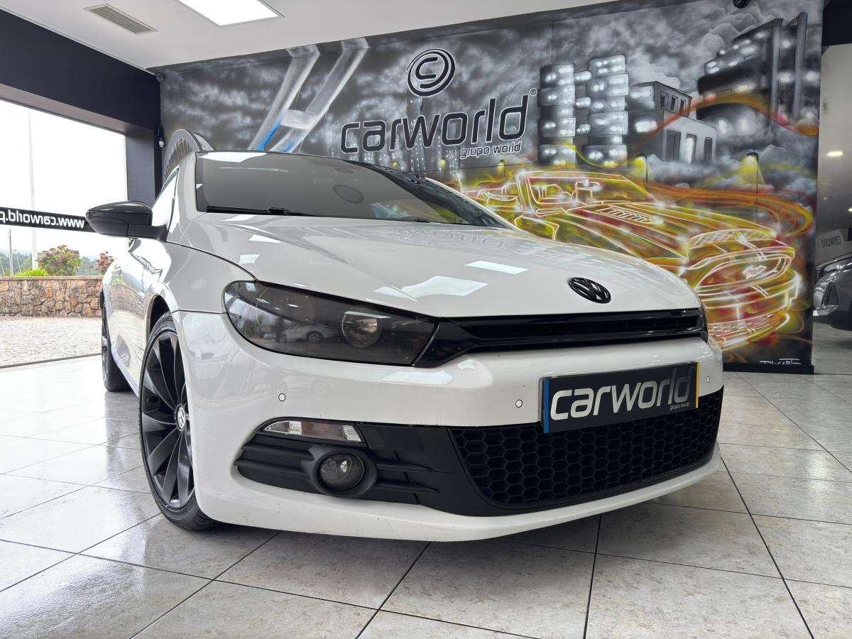 volkswagen-scirocco-2011-diesel-1968cc