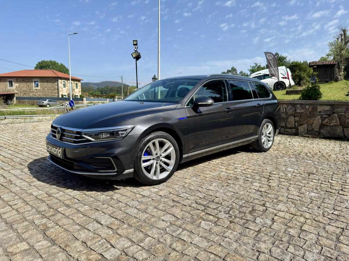 volkswagen-passat-variant-2020-hibrido-a-gasolina-1395cc