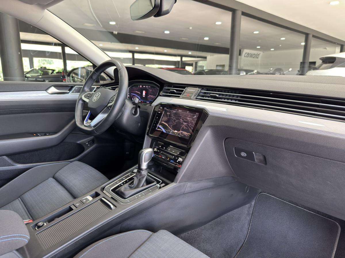 volkswagen-passat-variant-2020-hibrido-a-gasolina-1395cc