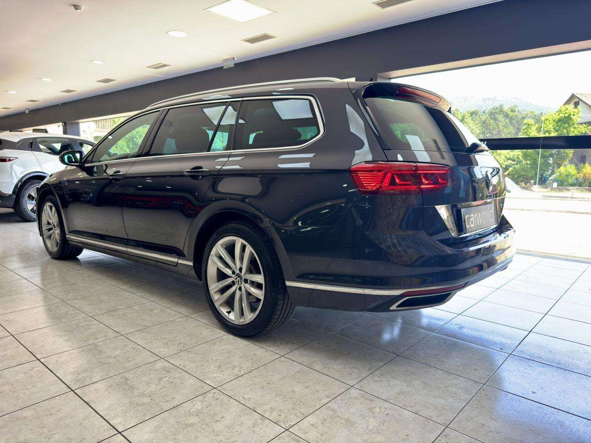 volkswagen-passat-variant-2020-hibrido-a-gasolina-1395cc