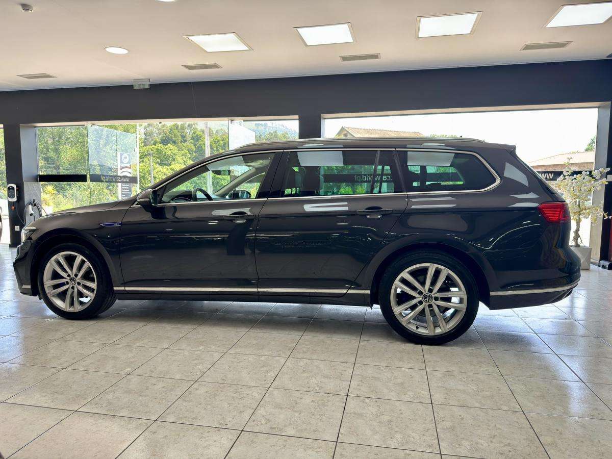 volkswagen-passat-variant-2020-hibrido-a-gasolina-1395cc