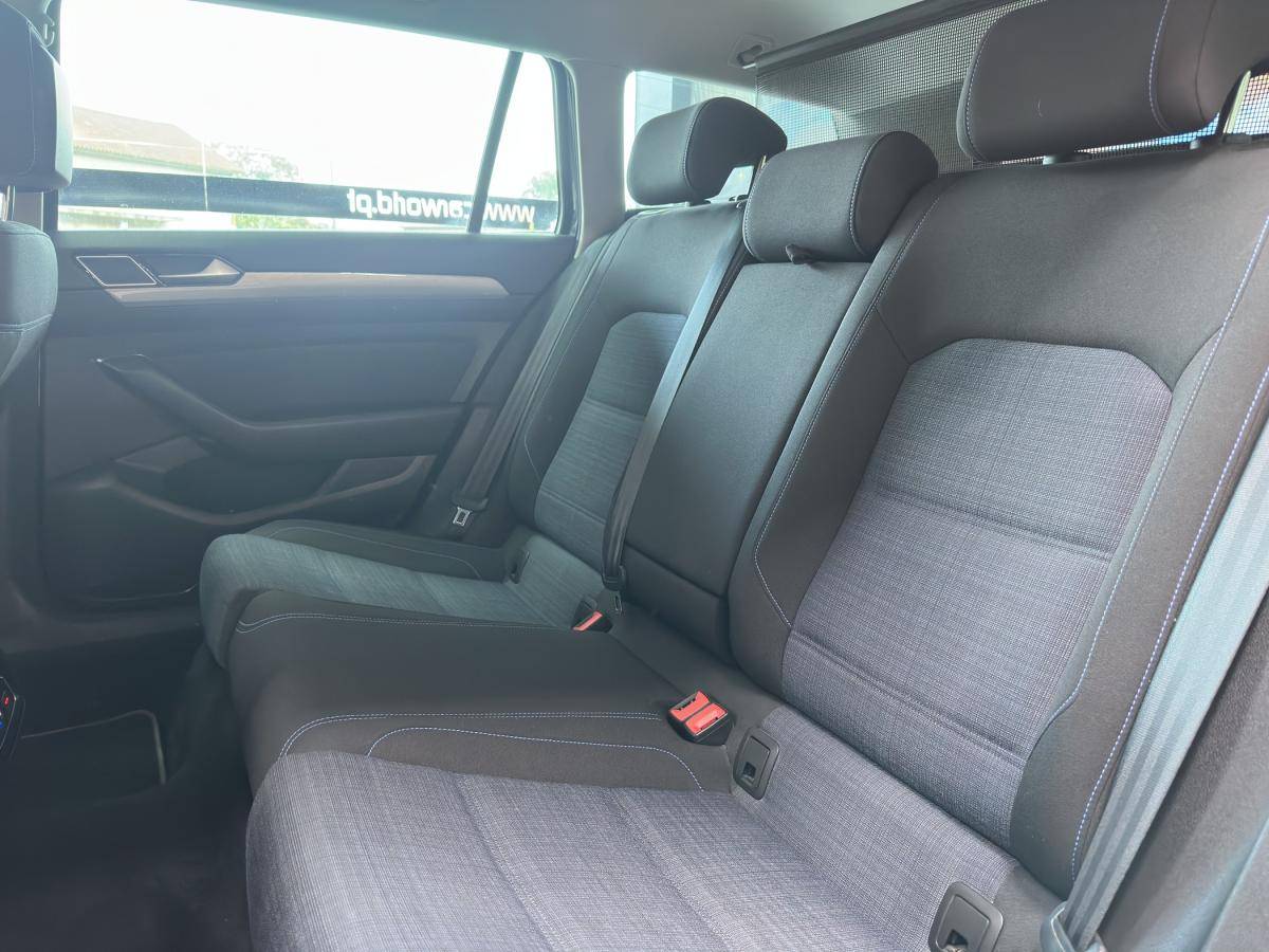 volkswagen-passat-variant-2020-hibrido-a-gasolina-1395cc