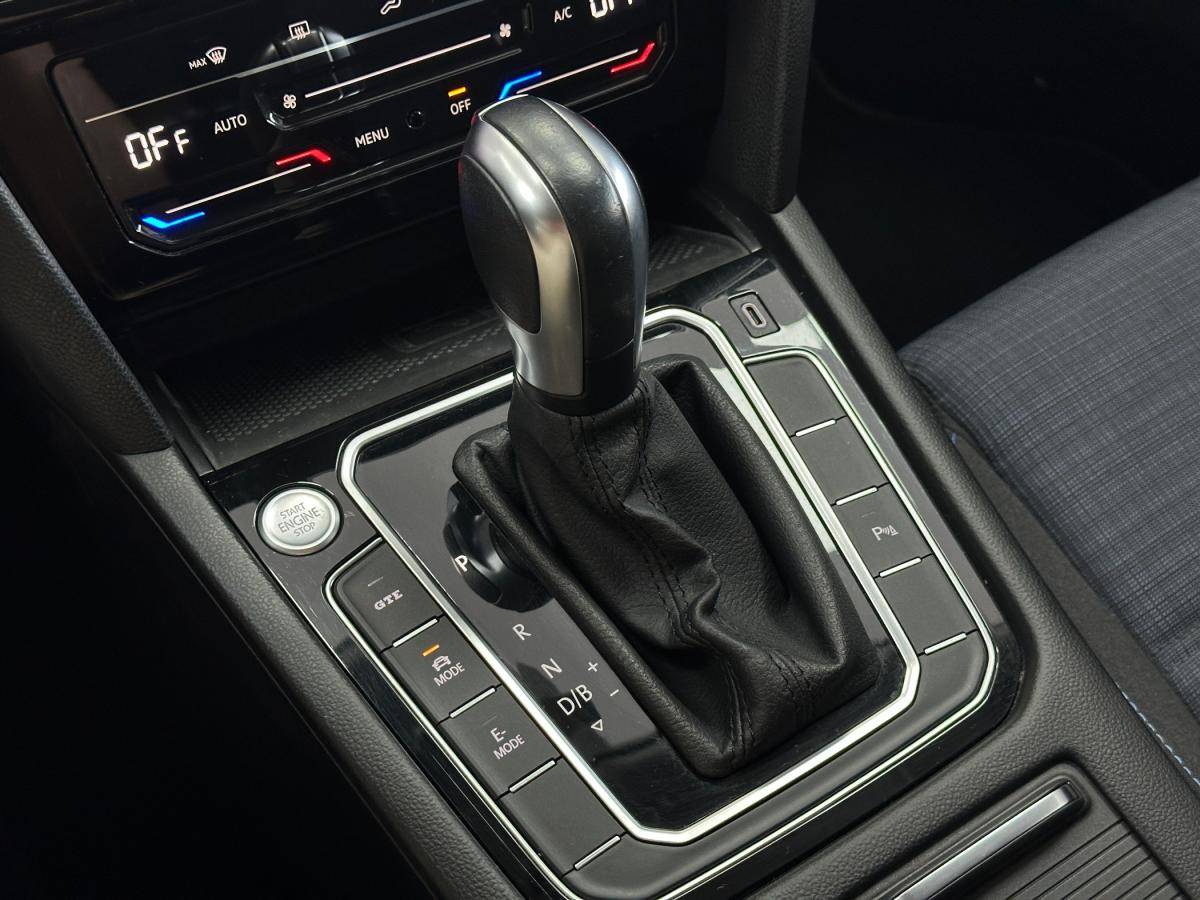 volkswagen-passat-variant-2020-hibrido-a-gasolina-1395cc