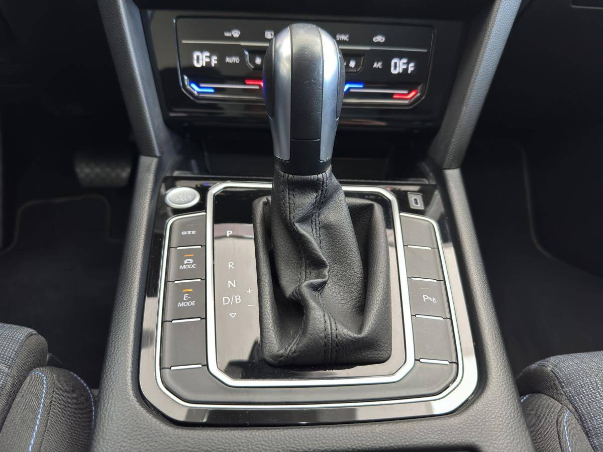 volkswagen-passat-variant-2020-hibrido-a-gasolina-1395cc