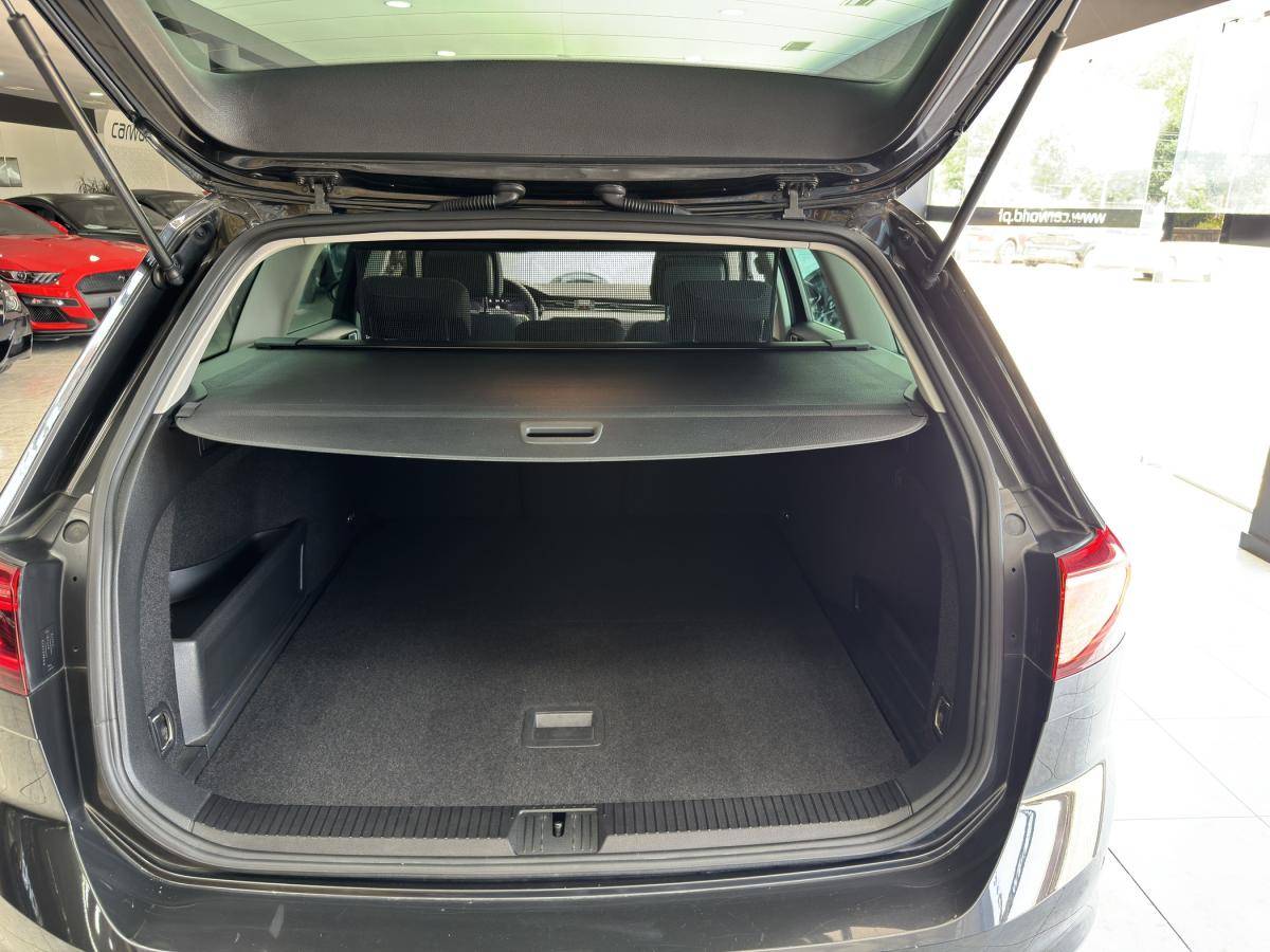 volkswagen-passat-variant-2020-hibrido-a-gasolina-1395cc