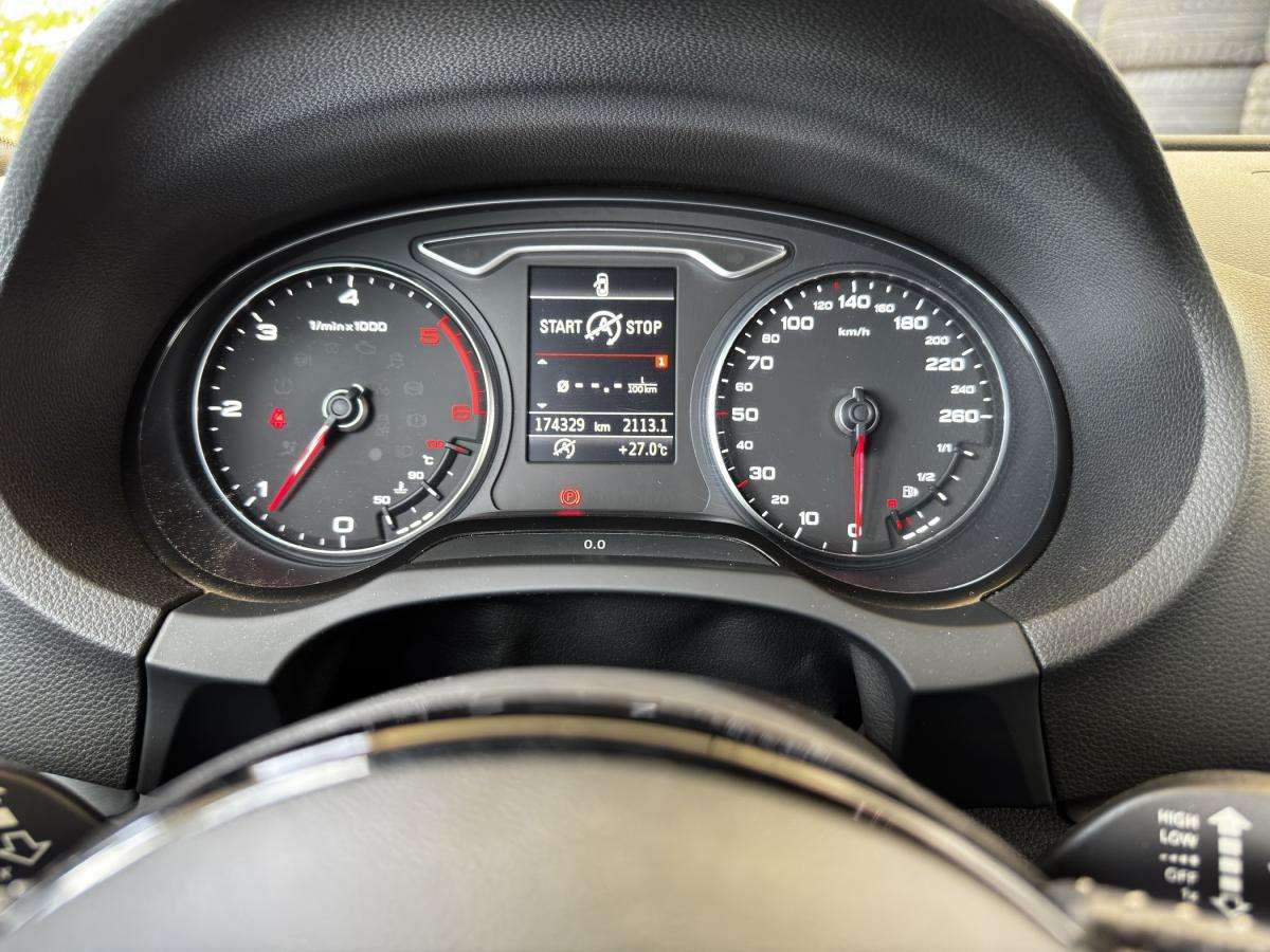 audi-a3-sportback-2014-diesel-1598cc