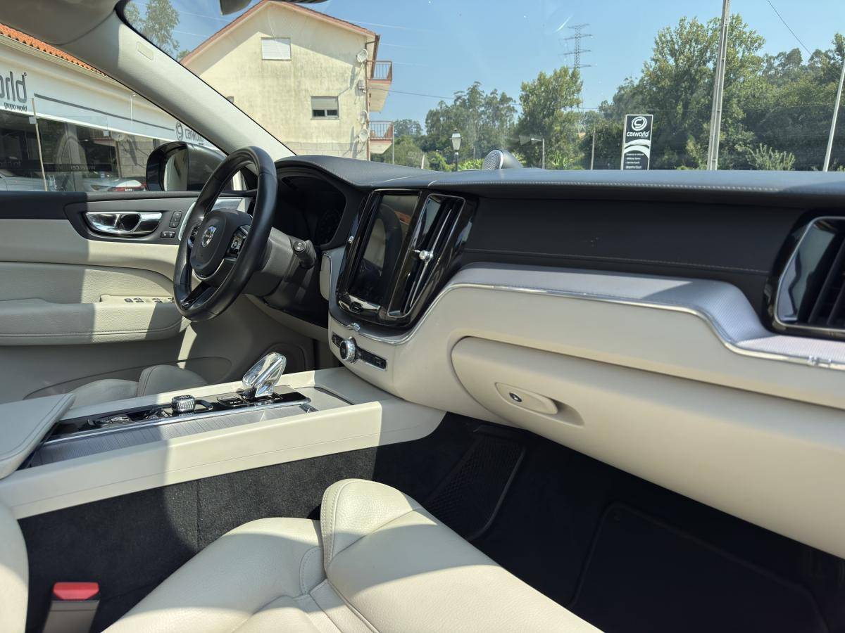 volvo-xc60-2019-hibrido-a-gasolina-1969cc
