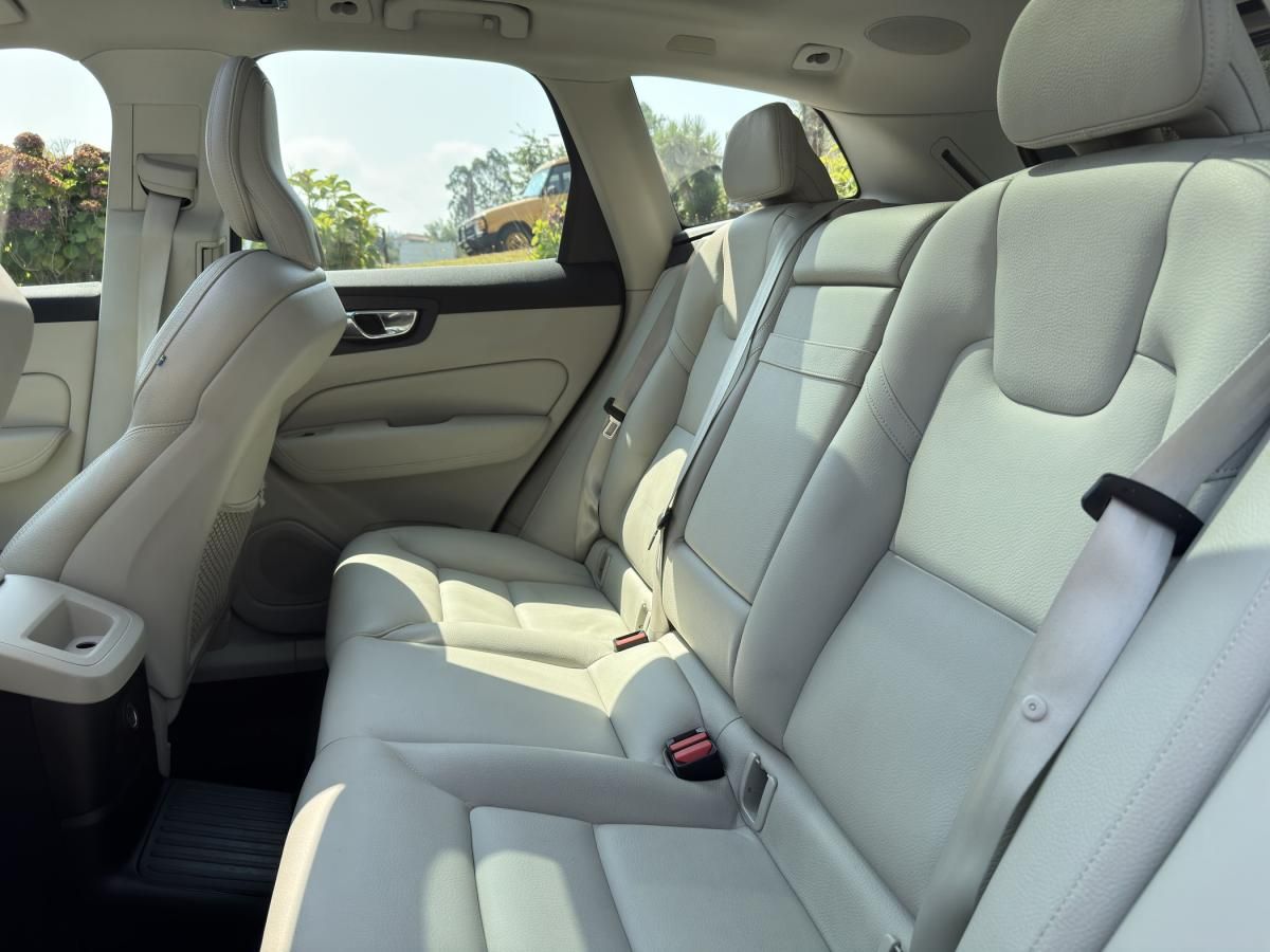 volvo-xc60-2019-hibrido-a-gasolina-1969cc