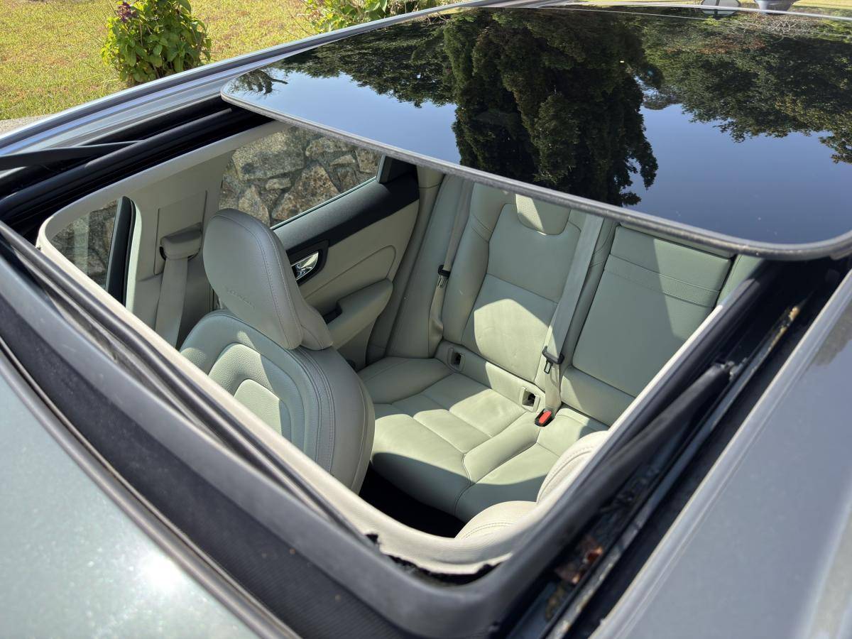 volvo-xc60-2019-hibrido-a-gasolina-1969cc