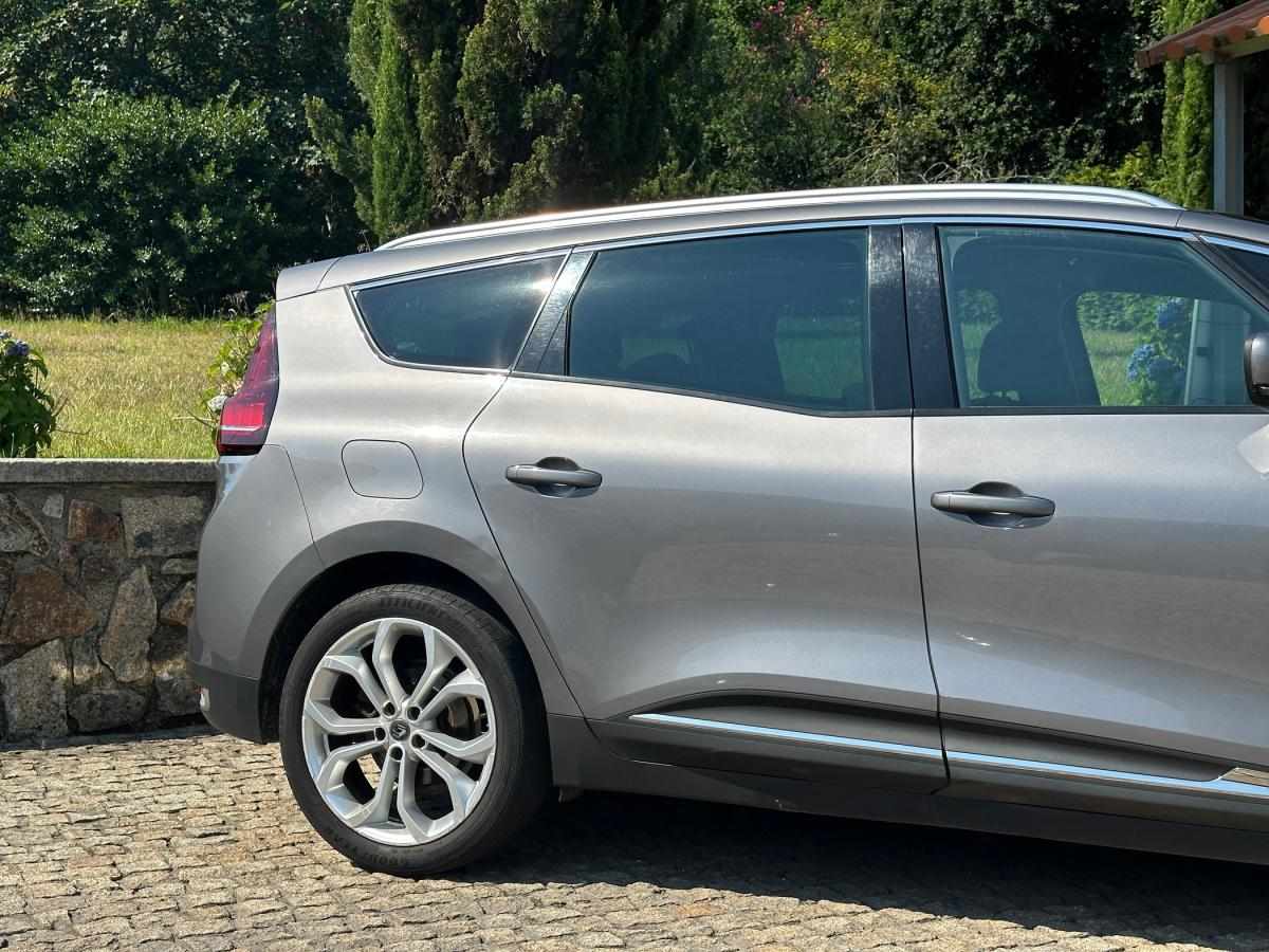 renault-grand-scenic-2018-diesel-1461cc