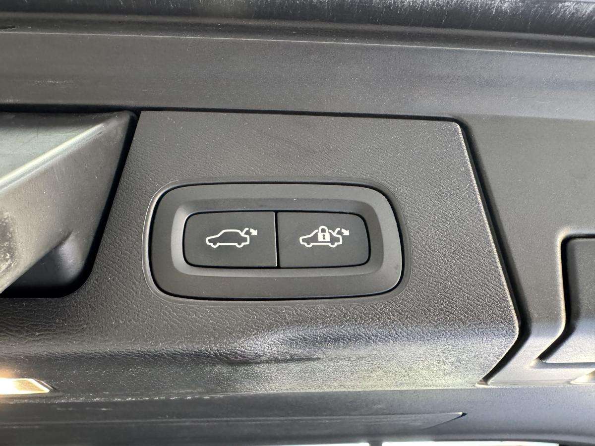 volvo-xc60-2020-hibrido-a-gasolina-1969cc