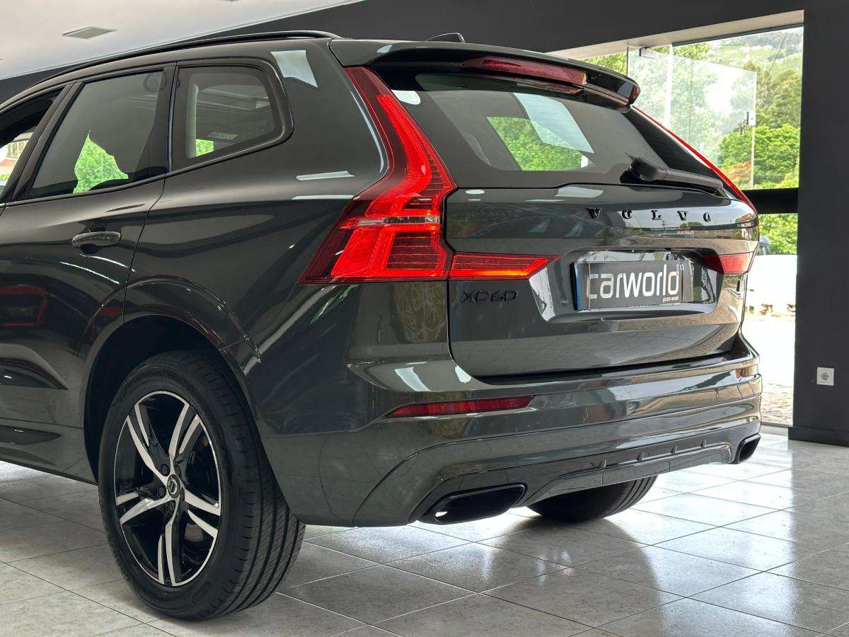 volvo-xc60-2020-hibrido-a-gasolina-1969cc