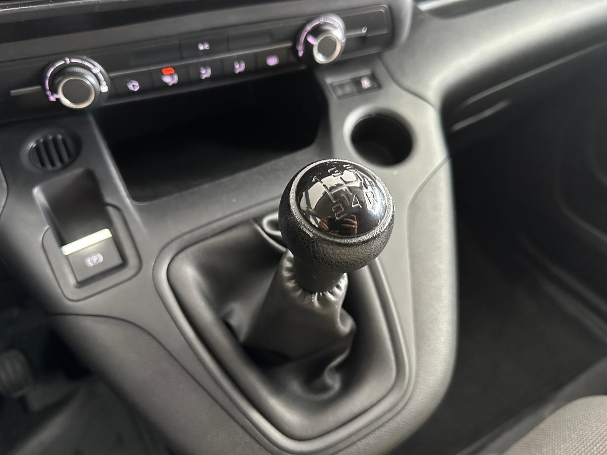 peugeot-partner-2019-diesel-1560cc