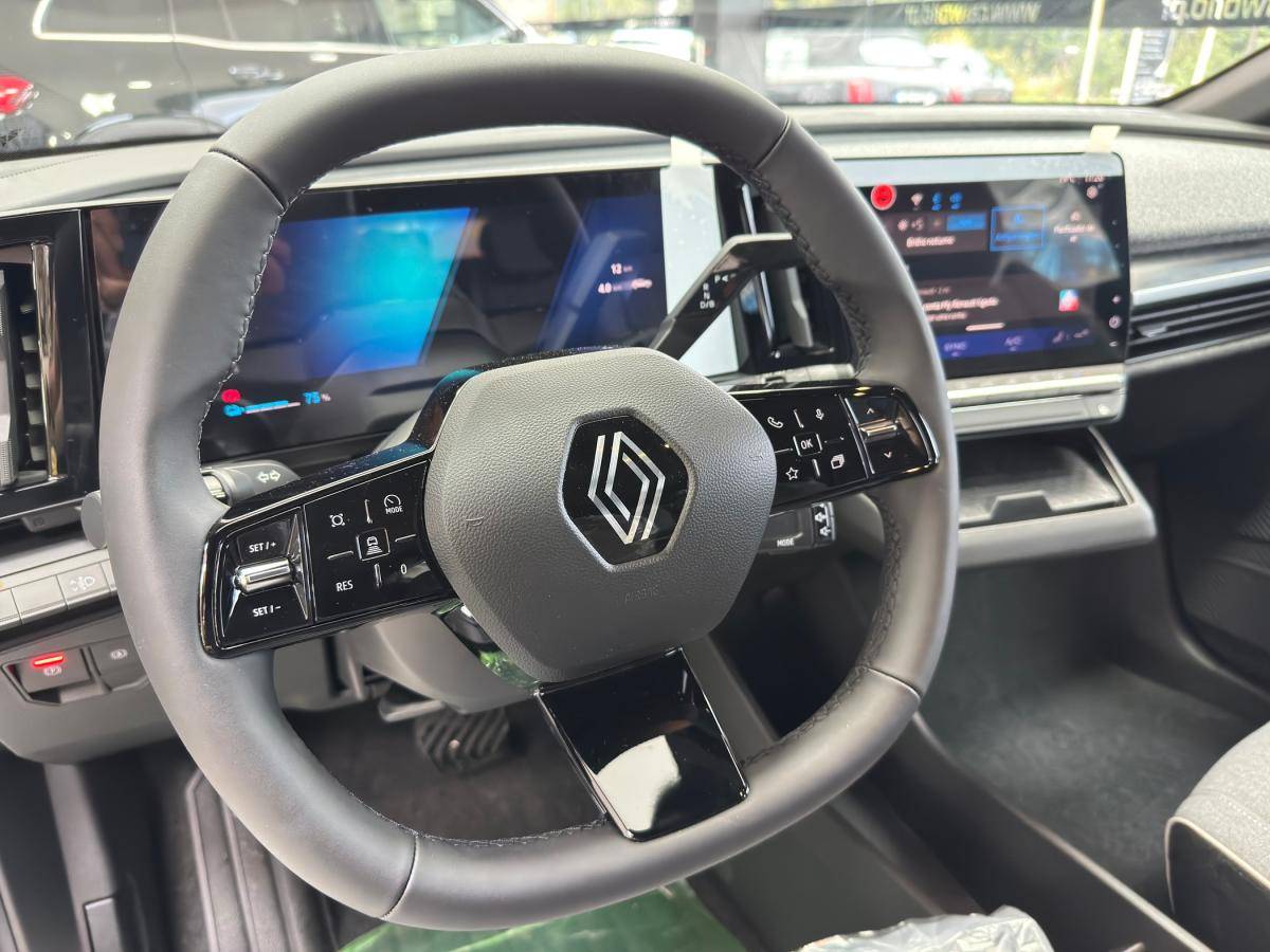 renault-megane-2025-eletrico-0cc