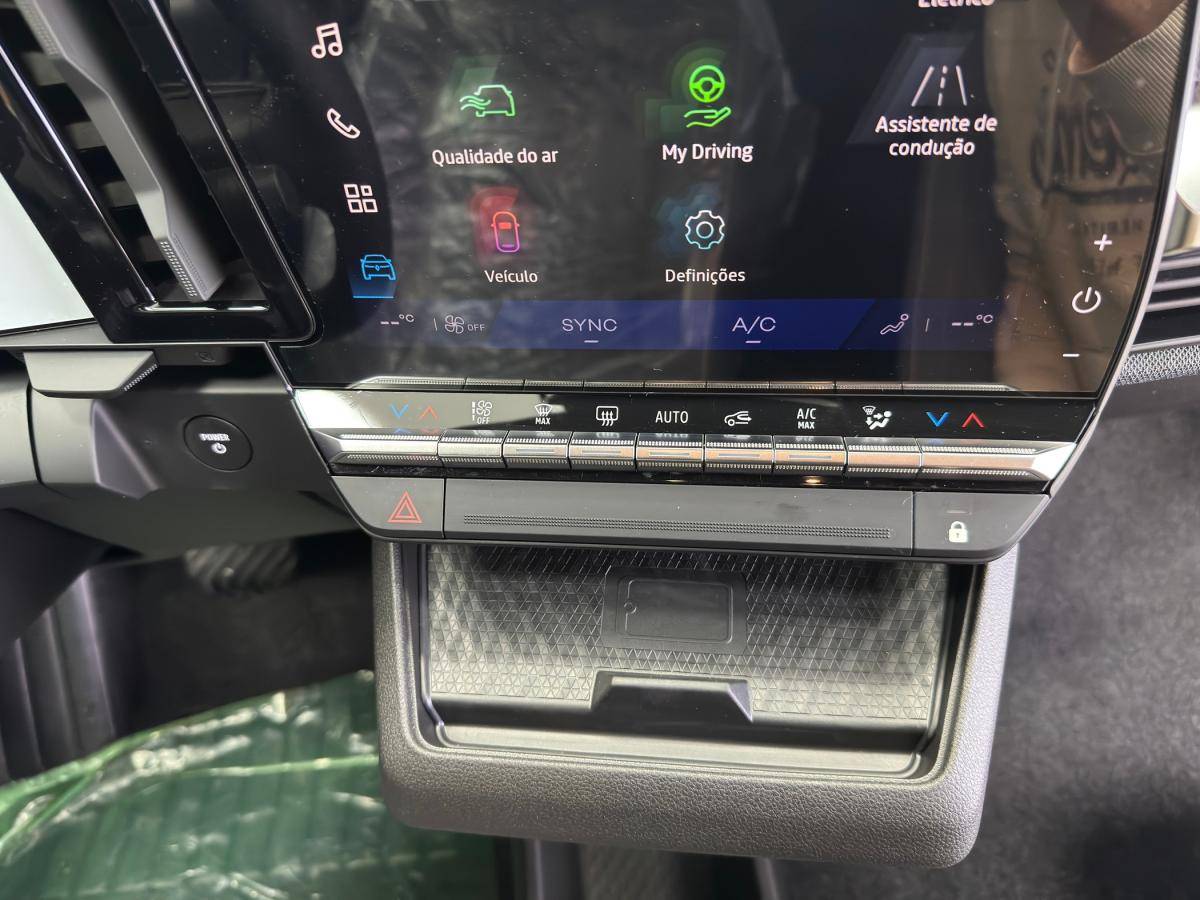 renault-megane-2025-eletrico-0cc