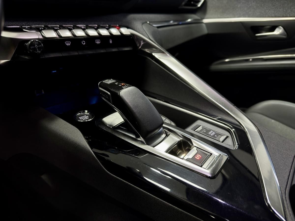 peugeot-3008-2021-hibrido-a-gasolina-1598cc