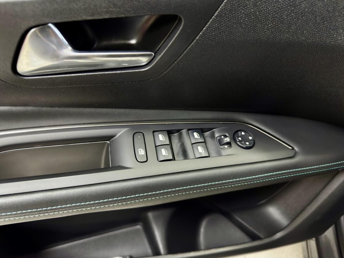peugeot-3008-2021-hibrido-a-gasolina-1598cc