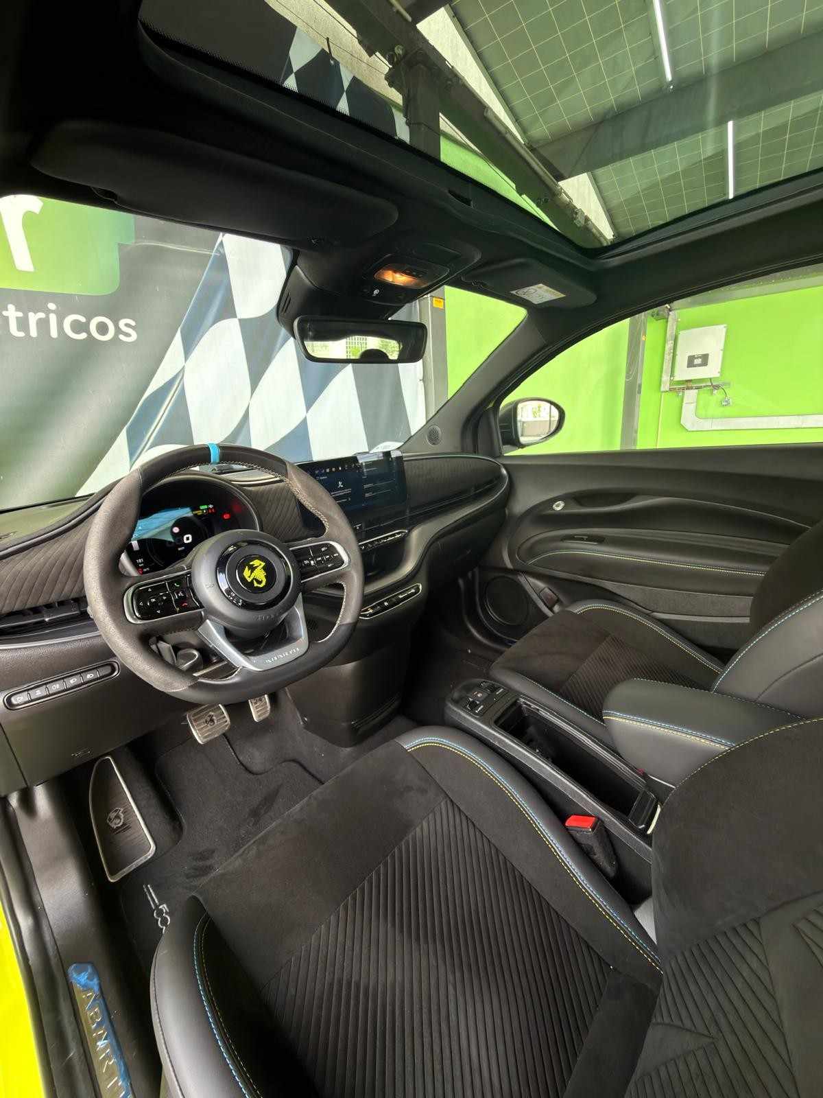 abarth-500-2022-eletrico-0cc