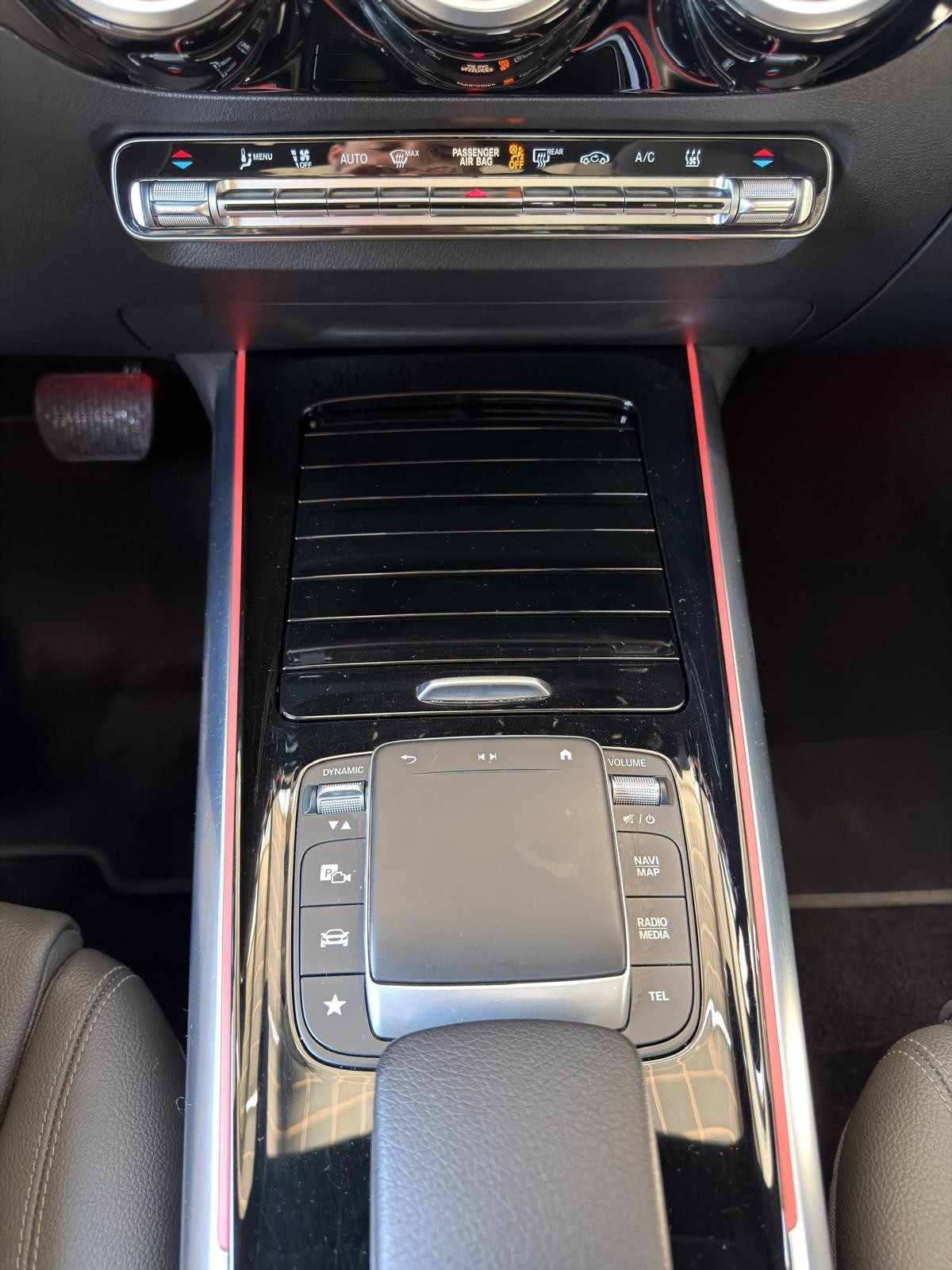 mercedes-benz-eqa-2022-eletrico-0cc