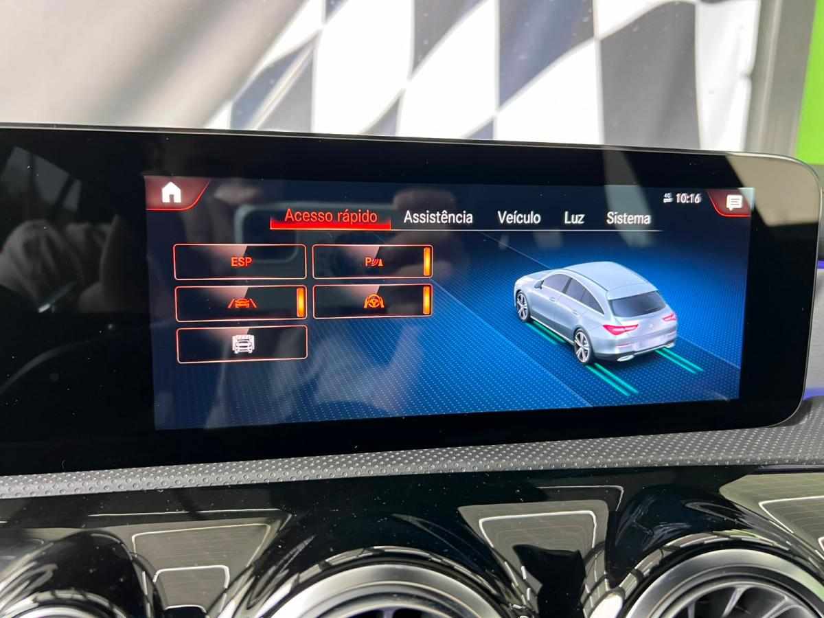 mercedes-benz-cla-250-e-2021-gasolina-1332cc