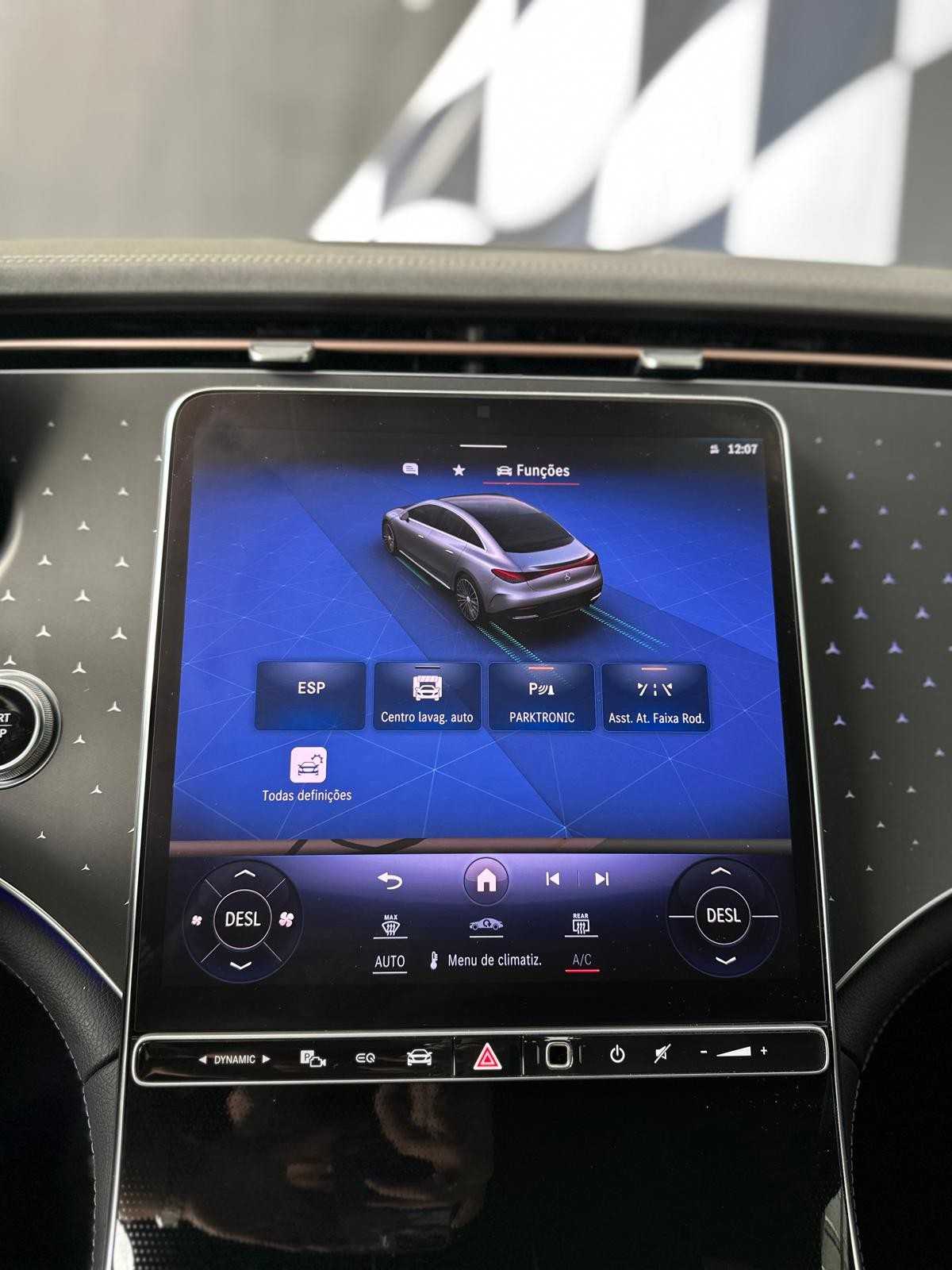 mercedes-benz-eqe-2023-eletrico-0cc