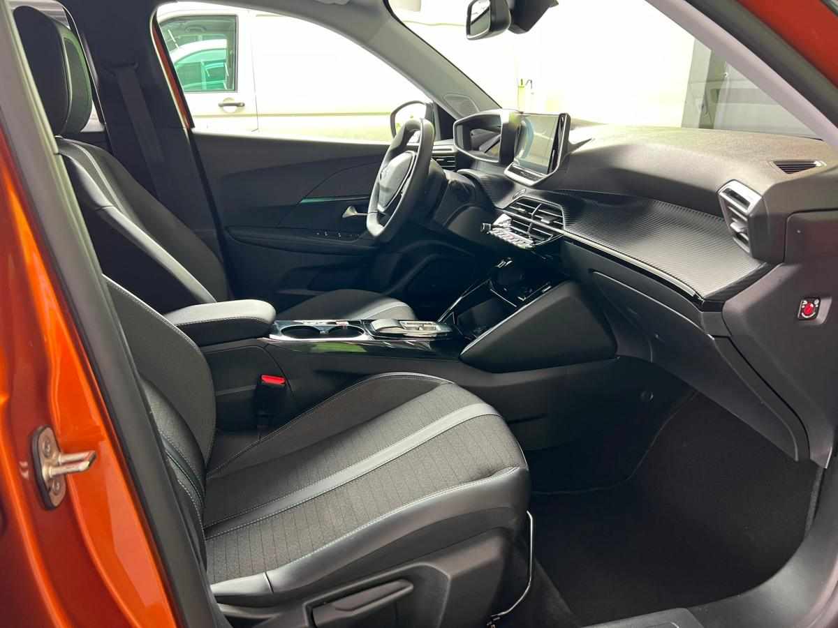 peugeot-e-2008-allure-ev-50kwh-2022-eletrico